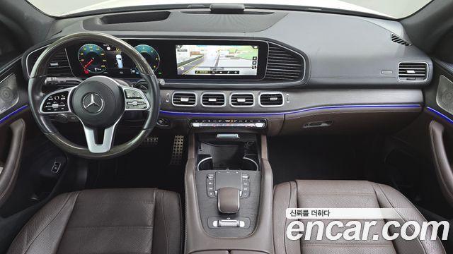 Mercedes-Benz GLS-Class 2022 — photo 10