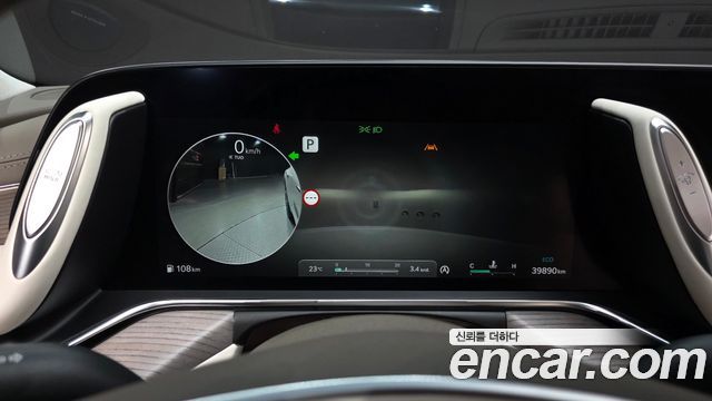 Genesis G90 2023 — photo 8