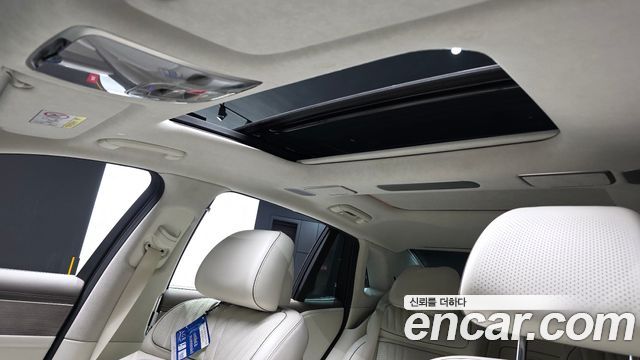 Genesis G90 2023 — photo 19