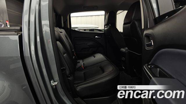 Chevrolet Korea Colorado 2022 — photo 18