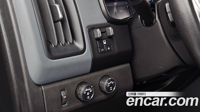 Chevrolet Korea Colorado 2022 — photo 25