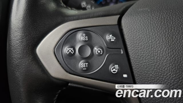 Chevrolet Korea Colorado 2022 — photo 29