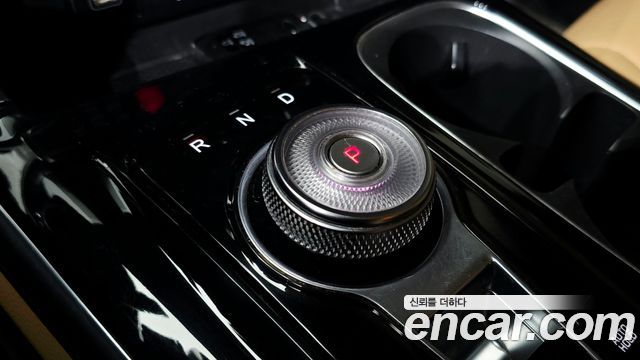 Kia Canival 2021 — photo 12