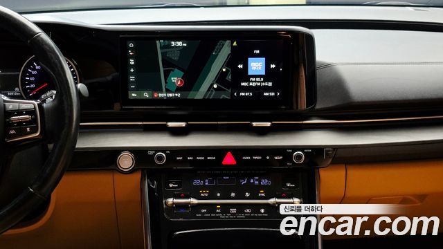 Kia Canival 2021 — photo 21