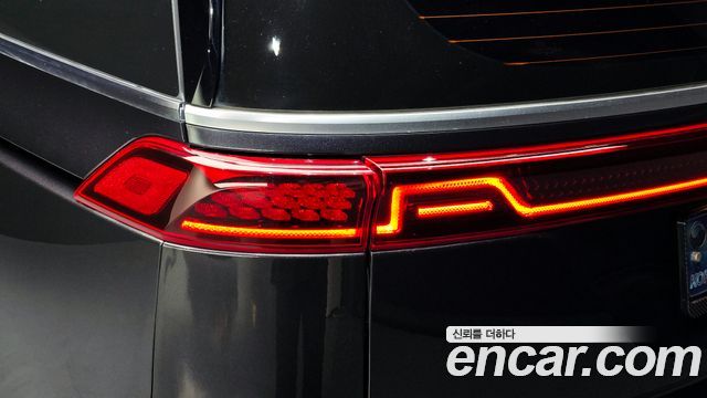 Kia Canival 2021 — photo 9