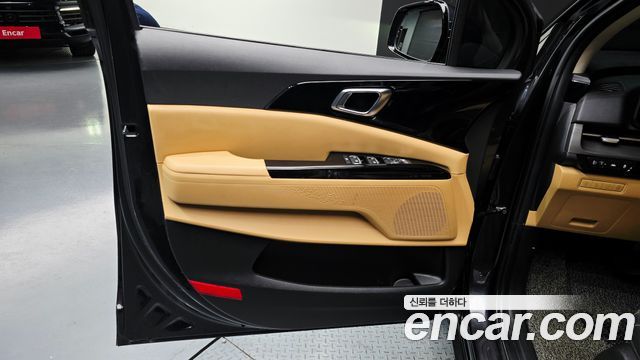 Kia Canival 2021 — photo 14