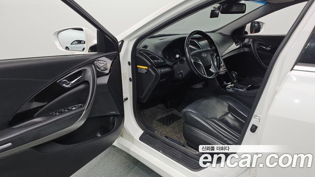 Hyundai Grandeur 2015 — photo 13