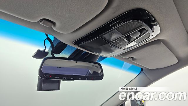 Hyundai Grandeur 2015 — photo 26