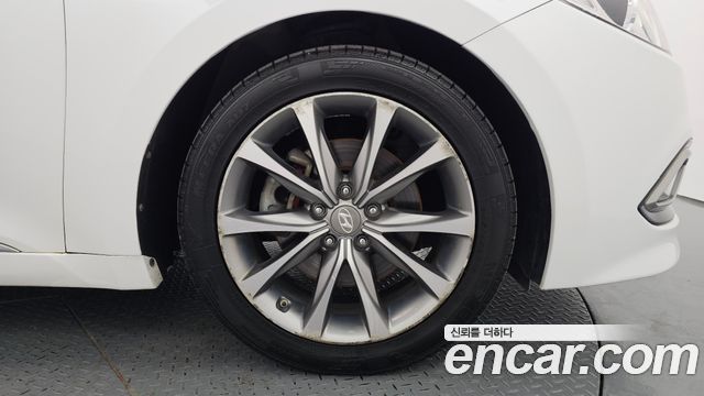 Hyundai Grandeur 2015 — photo 7