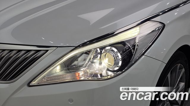 Hyundai Grandeur 2015 — photo 8