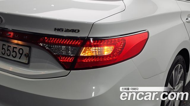 Hyundai Grandeur 2015 — photo 9