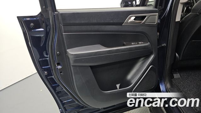 KG Mobility Rexton 2019 — photo 15