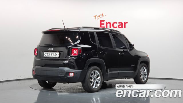 Jeep Renegade 2017 — photo 2