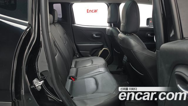 Jeep Renegade 2017 — photo 17