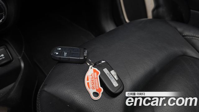 Jeep Renegade 2017 — photo 21
