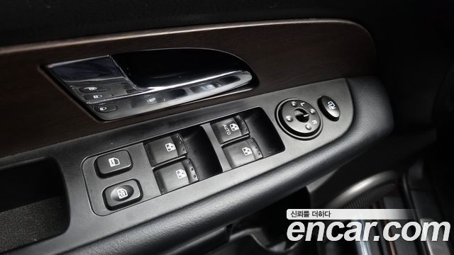 KG Mobility Rexton 2014 — photo 27