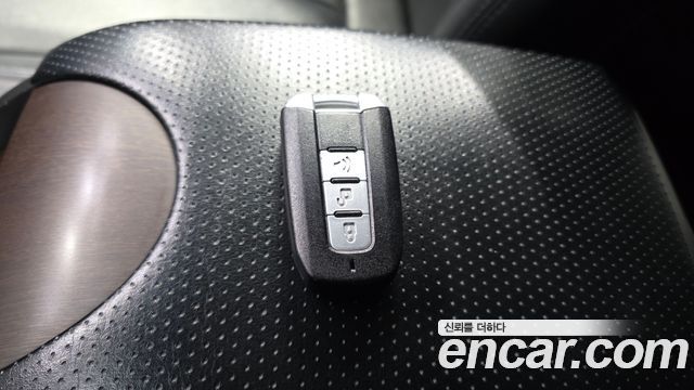KG Mobility Rexton 2014 — photo 34