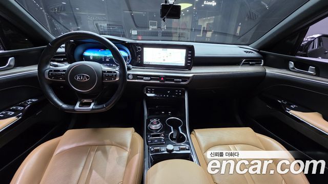Kia K5 2021 — photo 10