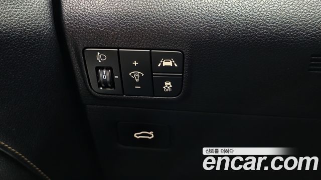 Kia K5 2021 — photo 28