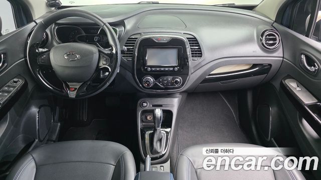 Renault Korea QM3 2017 — photo 10