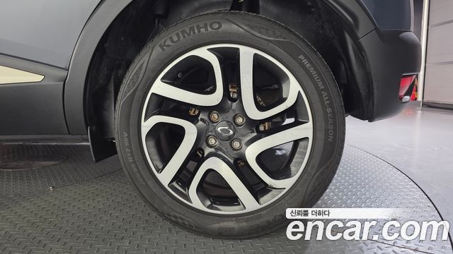 Renault Korea QM3 2017 — photo 7