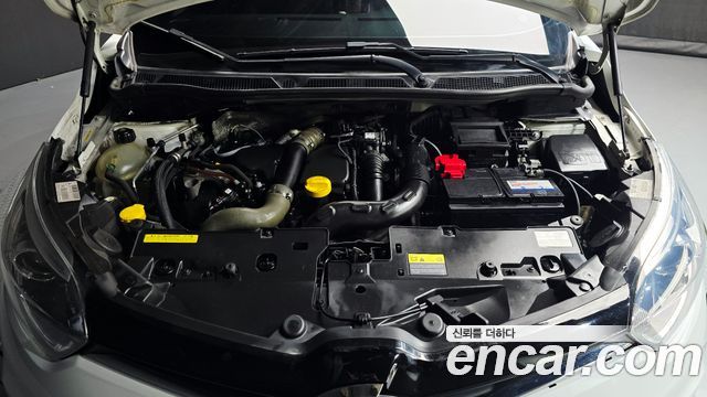 Renault Korea QM3 2017 — photo 6