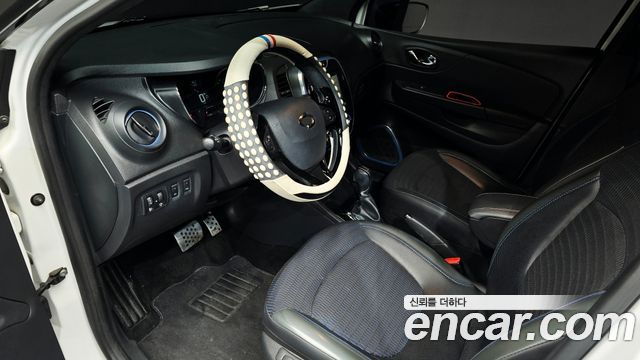 Renault Korea QM3 2017 — photo 20