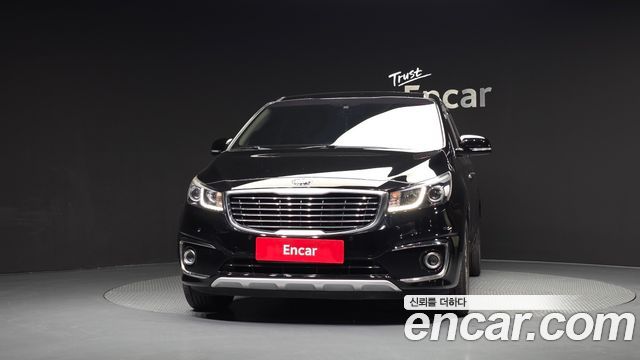 Kia Canival 2016 — photo 3