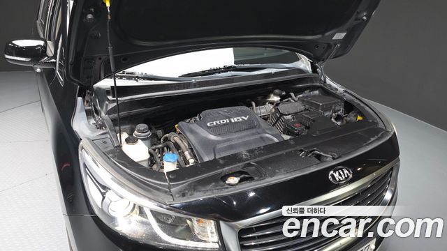 Kia Canival 2016 — photo 6