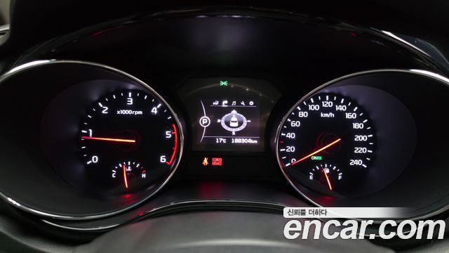 Kia Canival 2016 — photo 8