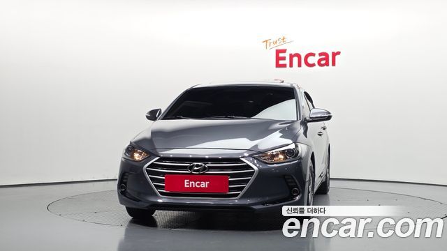 Hyundai AVANTE 2018 — photo 3