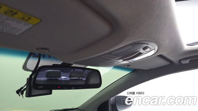 Hyundai AVANTE 2018 — photo 27