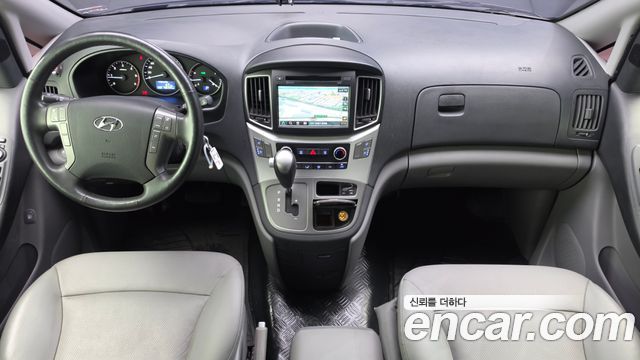 Hyundai Starex 2020 — photo 10