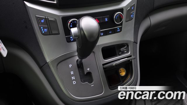 Hyundai Starex 2020 — photo 12