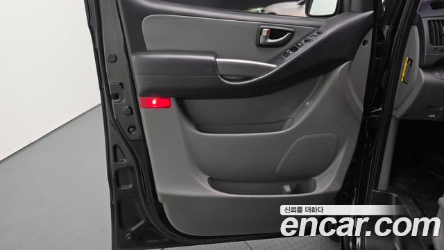 Hyundai Starex 2020 — photo 14