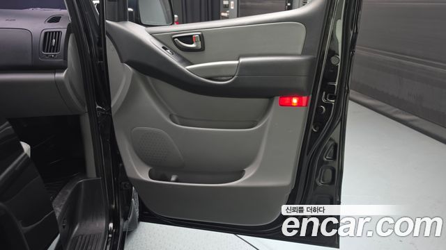 Hyundai Starex 2020 — photo 15