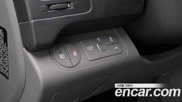 Hyundai Starex 2020 — photo 27