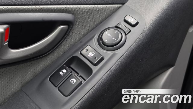 Hyundai Starex 2020 — photo 28