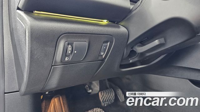 Renault Korea SM6 2016 — photo 17