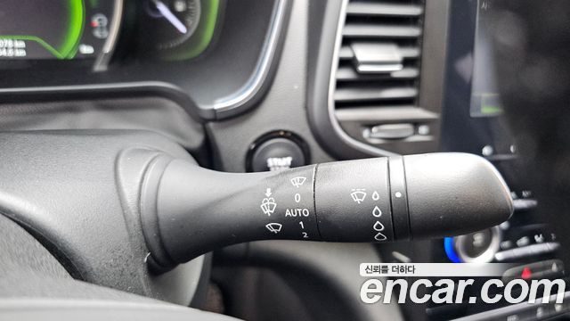 Renault Korea SM6 2016 — photo 18