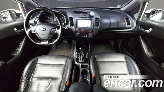 Kia K3 2017 — photo 7