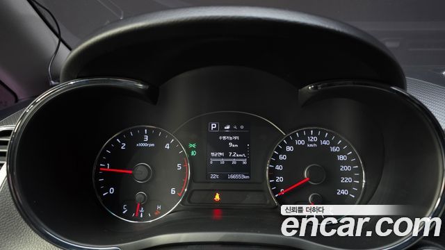 Kia K3 2017 — photo 8