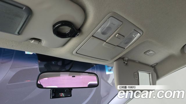 Kia K3 2017 — photo 18