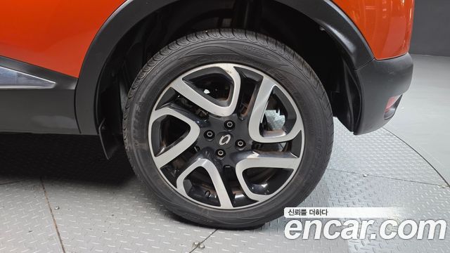 Renault Korea QM3 2017 — photo 7