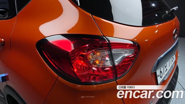 Renault Korea QM3 2017 — photo 9