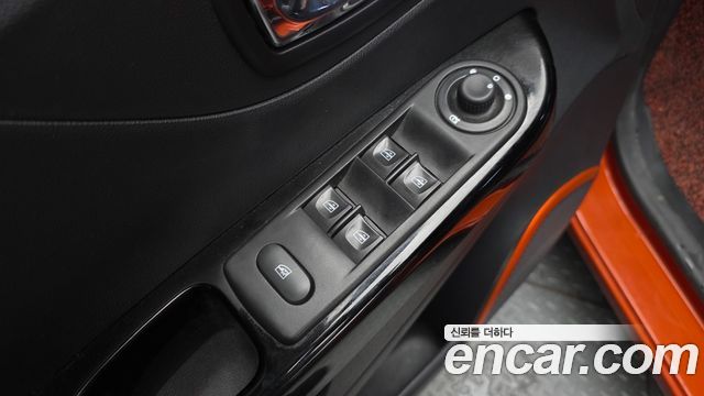 Renault Korea QM3 2017 — photo 28