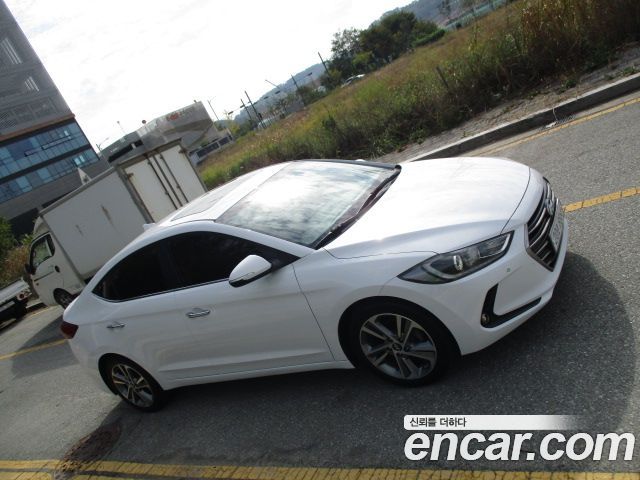 Hyundai AVANTE 2016 — photo 3