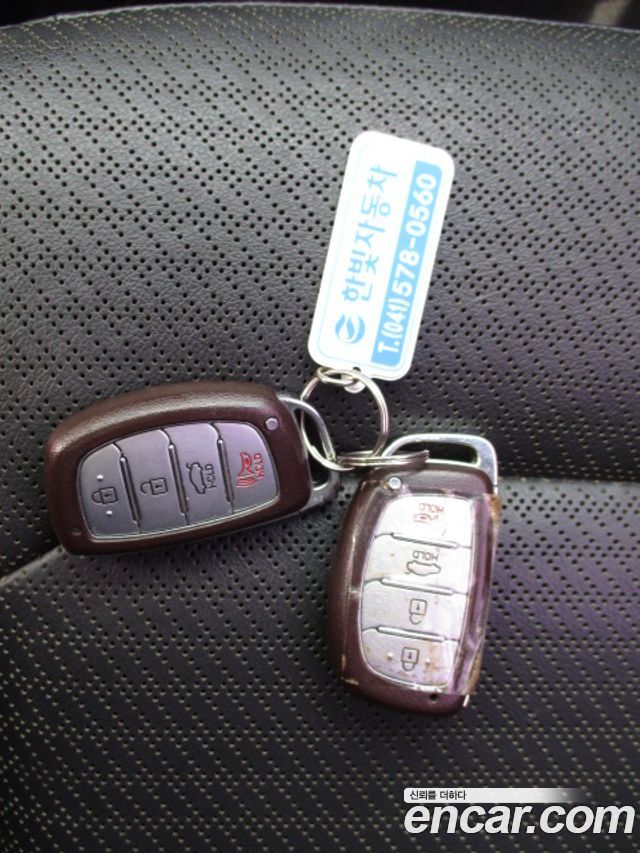Hyundai AVANTE 2016 — photo 19