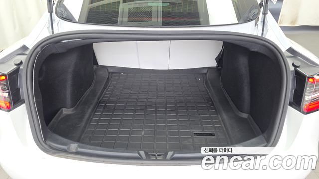 Tesla Model 3 2020 — photo 20