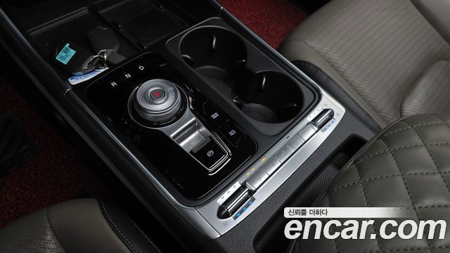 Kia Canival 2025 — photo 12
